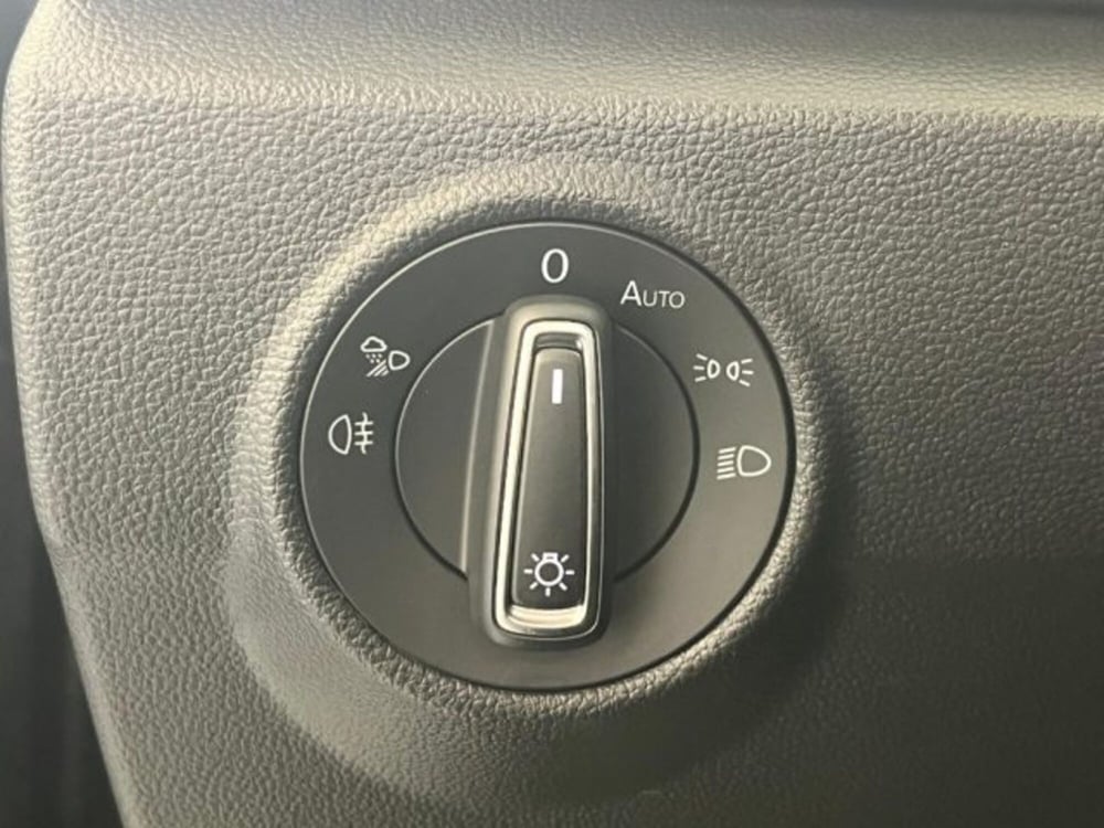 Volkswagen T-Roc usata a Trapani (18)