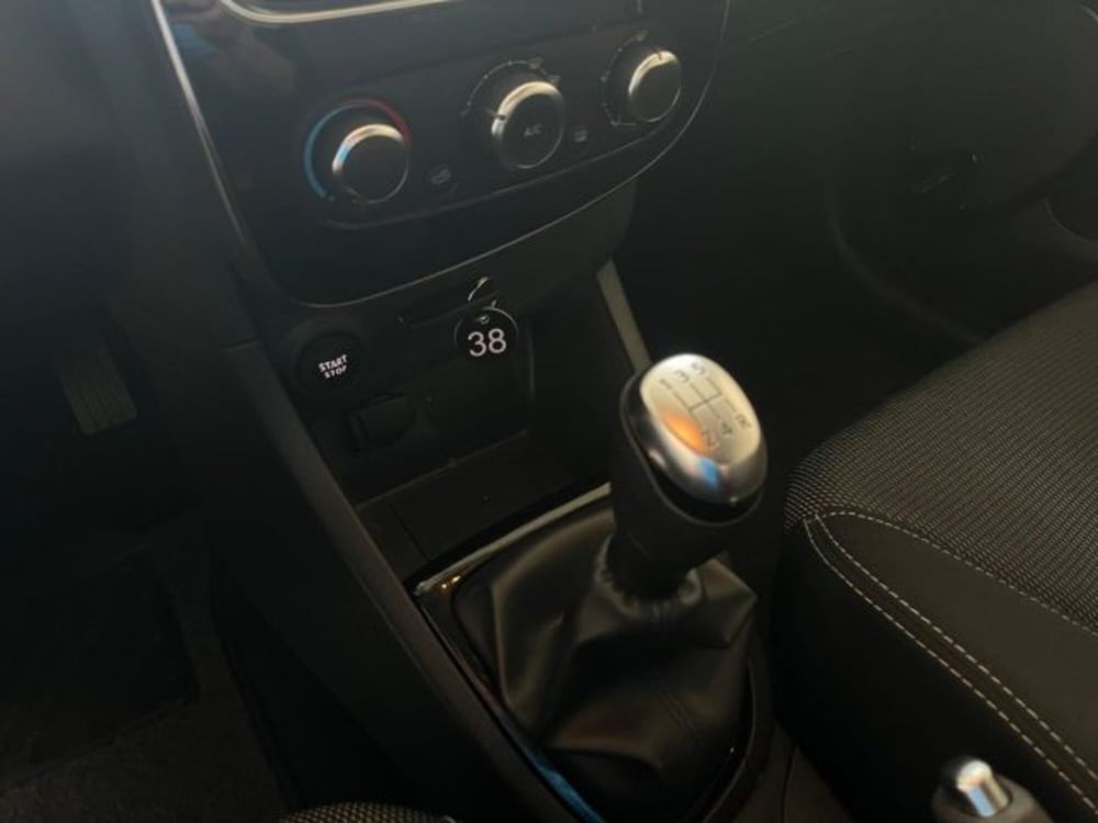 Renault Clio usata a Trapani (12)
