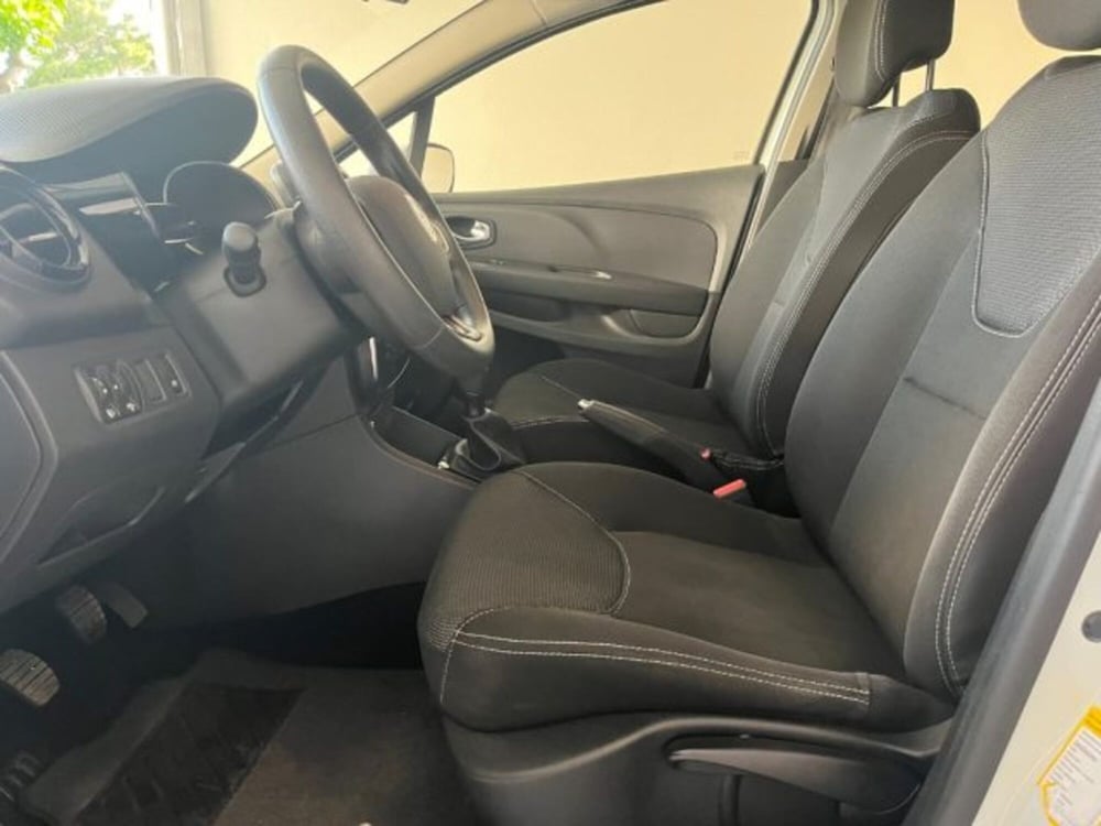 Renault Clio usata a Trapani (16)
