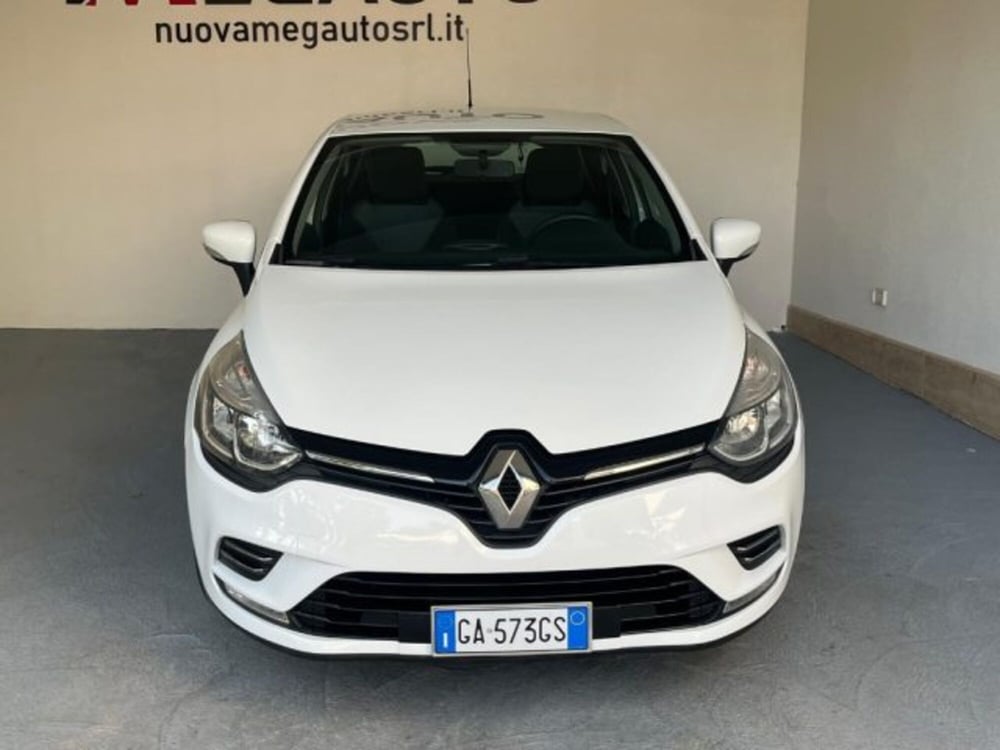 Renault Clio usata a Trapani (2)