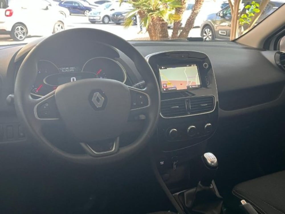 Renault Clio usata a Trapani (9)