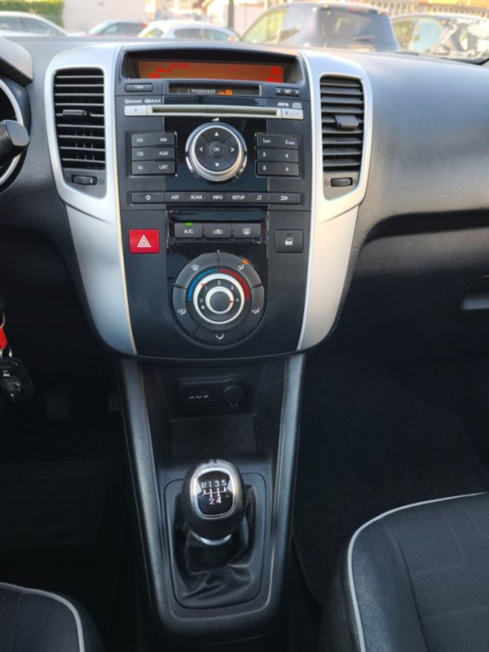 Kia Venga usata a Firenze (11)