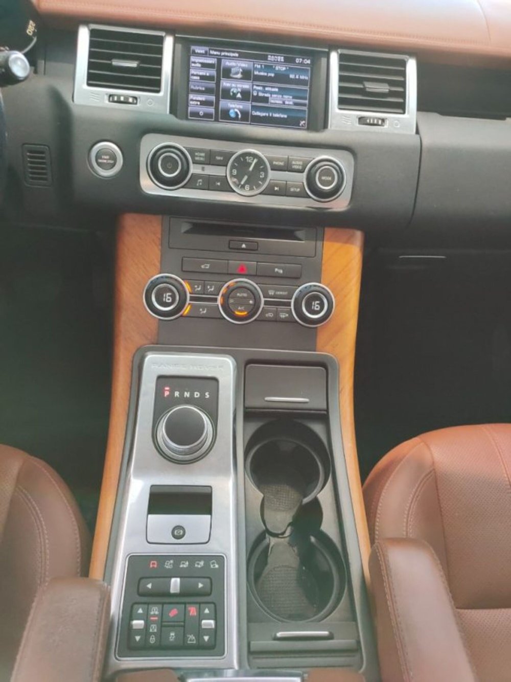 Land Rover Range Rover Sport usata a Firenze (10)