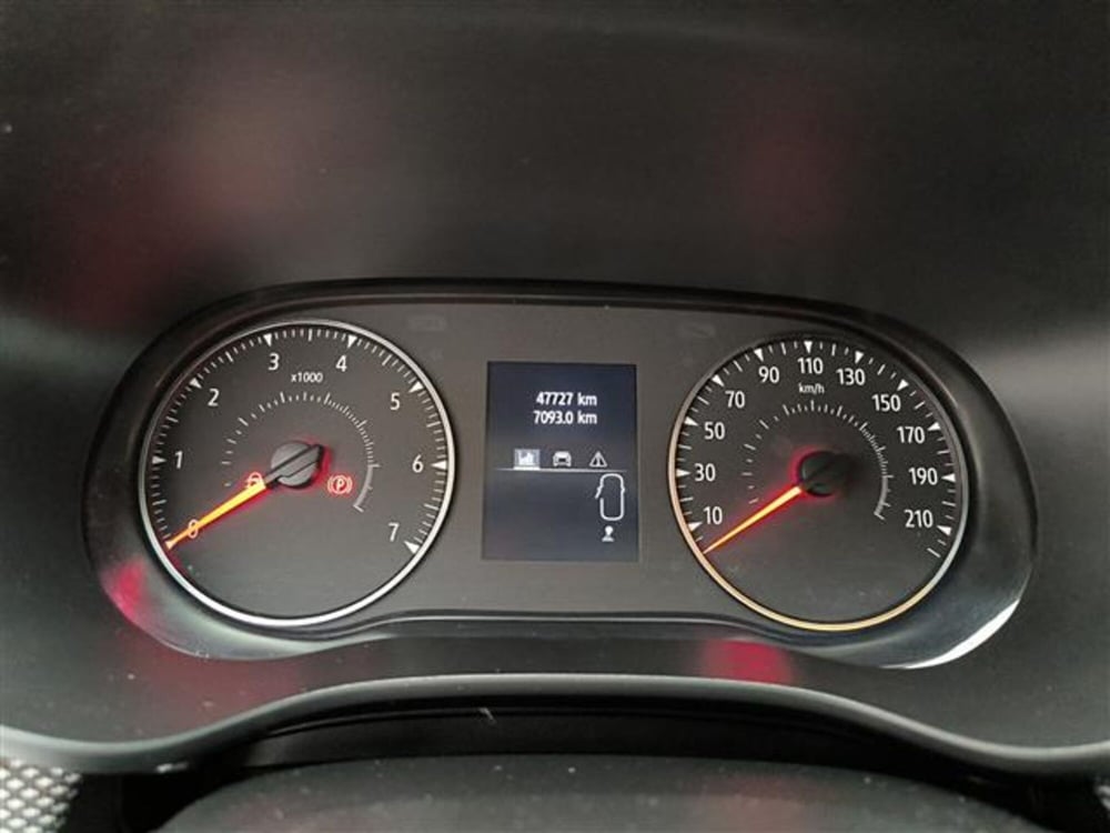 Dacia Sandero usata a Milano (10)