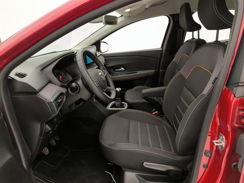 Dacia Sandero usata a Milano (9)