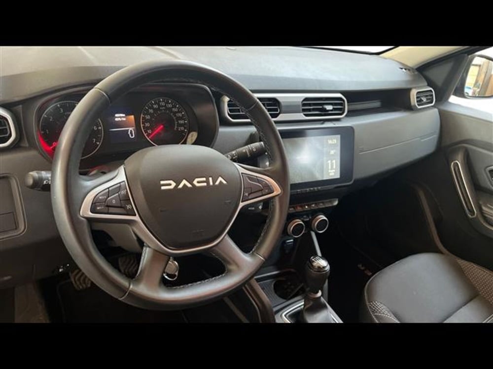 Dacia Duster usata a Catania (7)