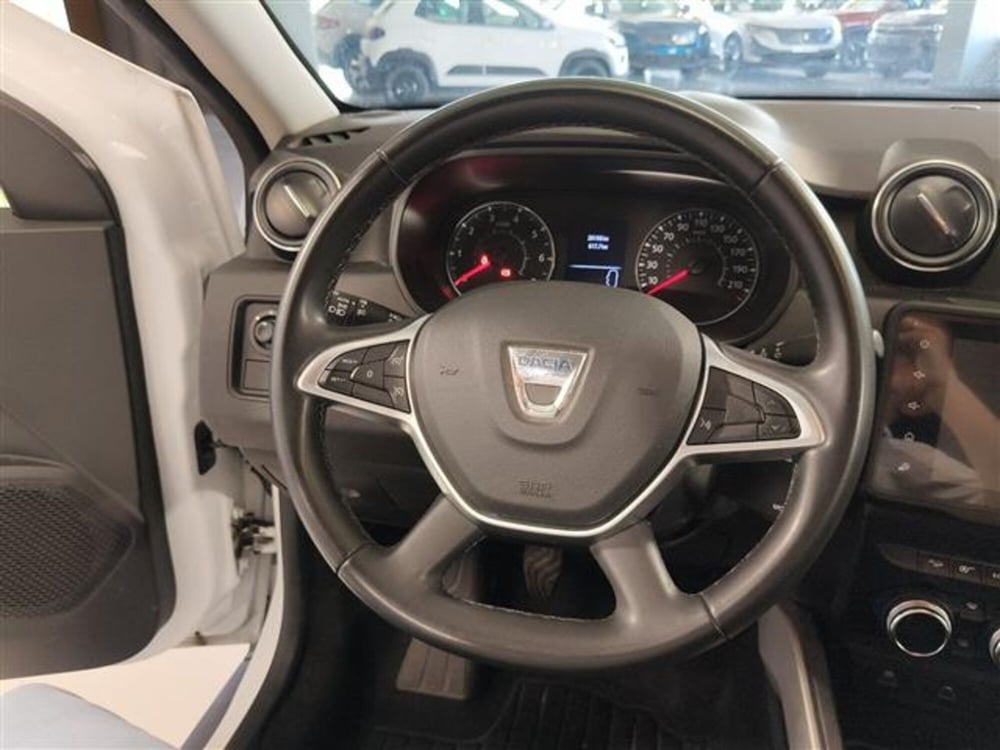 Dacia Duster usata a Brescia (10)