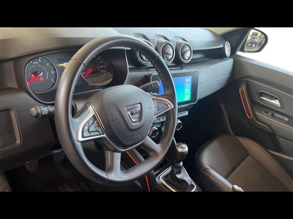 Dacia Duster usata a Catania (12)