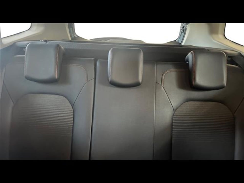 Dacia Duster usata a Catania (13)