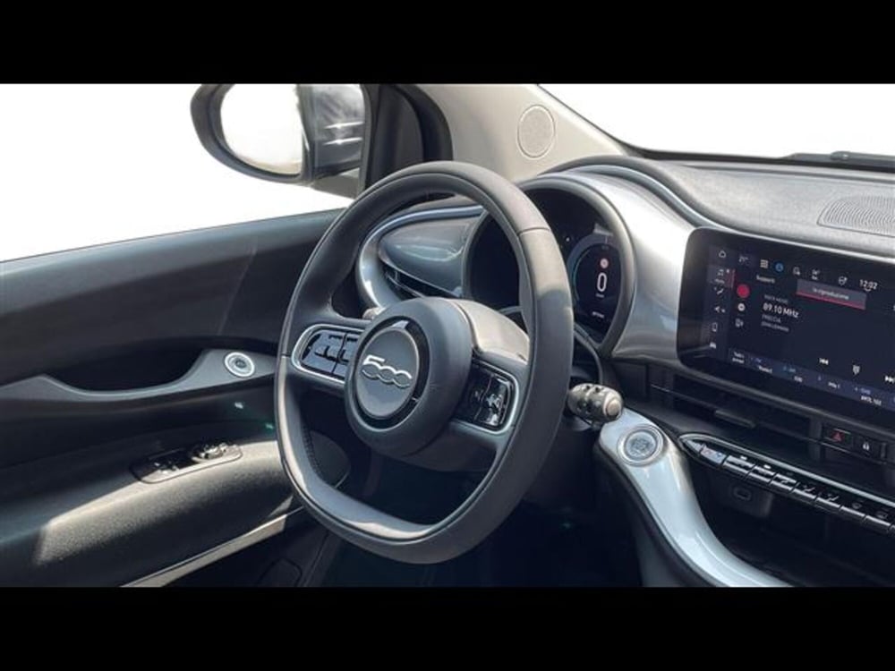 Fiat 500e Cabrio usata a Parma (14)