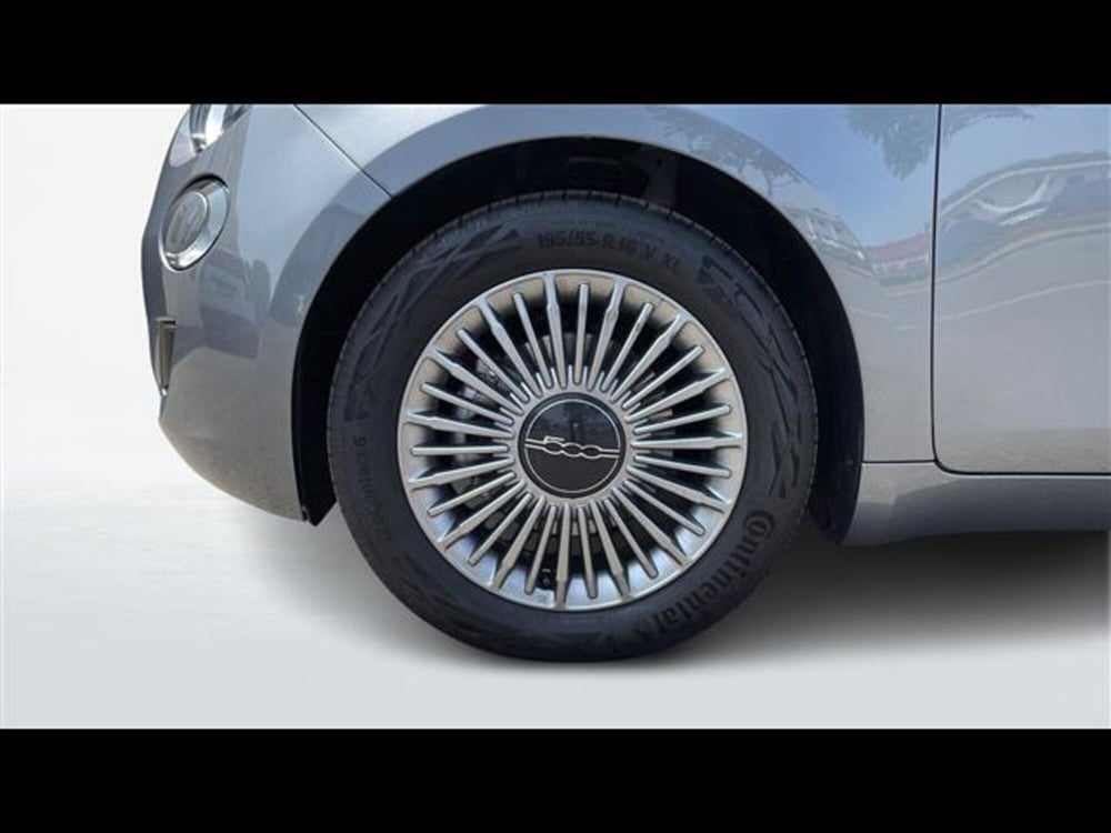 Fiat 500e Cabrio usata a Parma (5)
