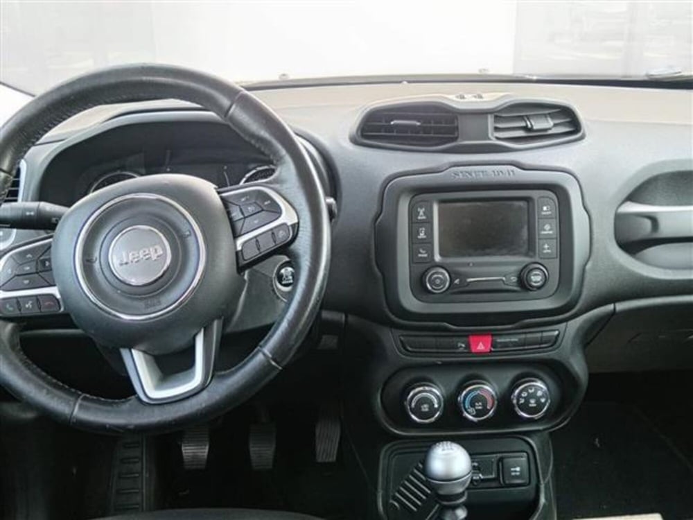 Jeep Renegade usata a Livorno (10)