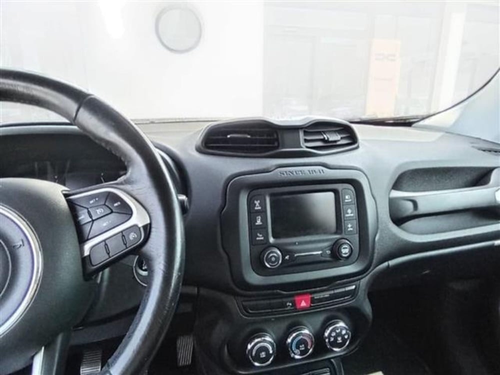 Jeep Renegade usata a Livorno (11)