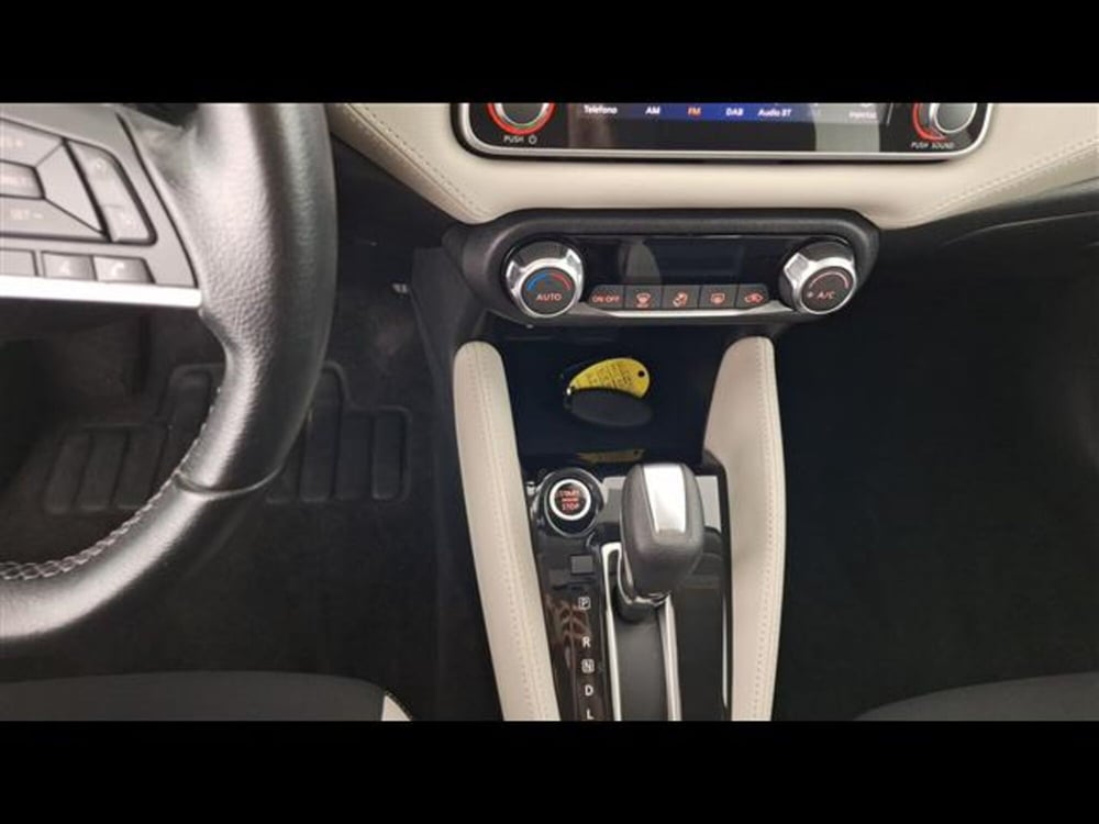 Nissan Micra usata a Milano (9)