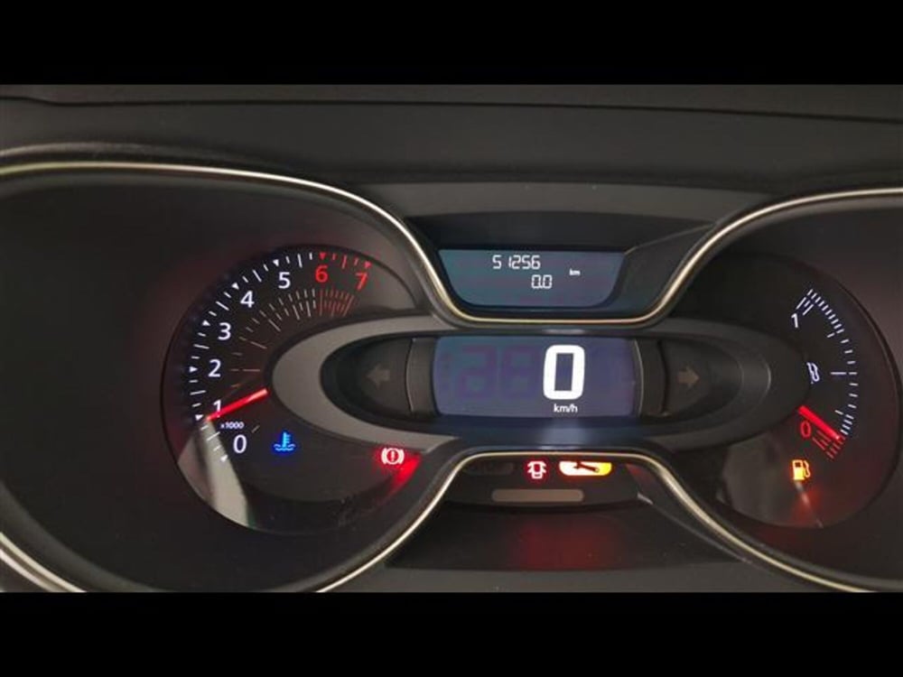 Renault Captur usata a Milano (8)