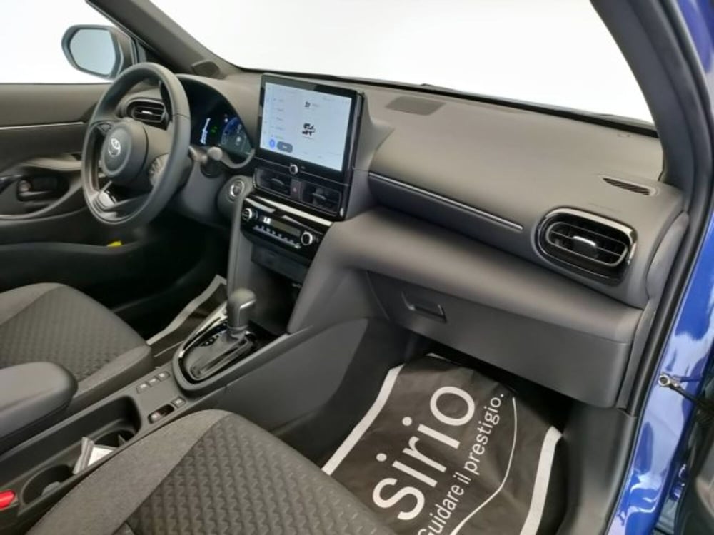 Toyota Yaris Cross nuova a Teramo (13)