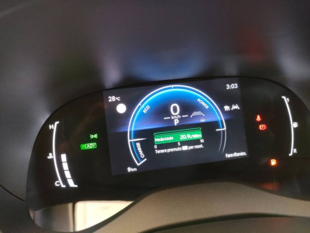 Toyota Yaris Cross nuova a Teramo (15)