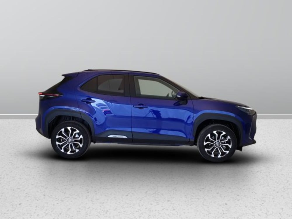 Toyota Yaris Cross nuova a Teramo (7)