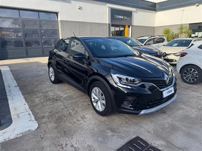 Renault Captur 1.6 full hybrid Techno 145cv auto del 2022 usata a Oristano
