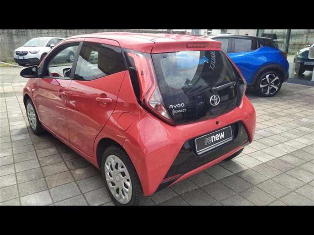Toyota Aygo X usata a Milano (4)