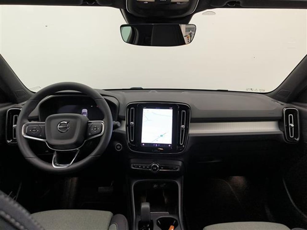 Volvo XC40 usata a Milano (13)