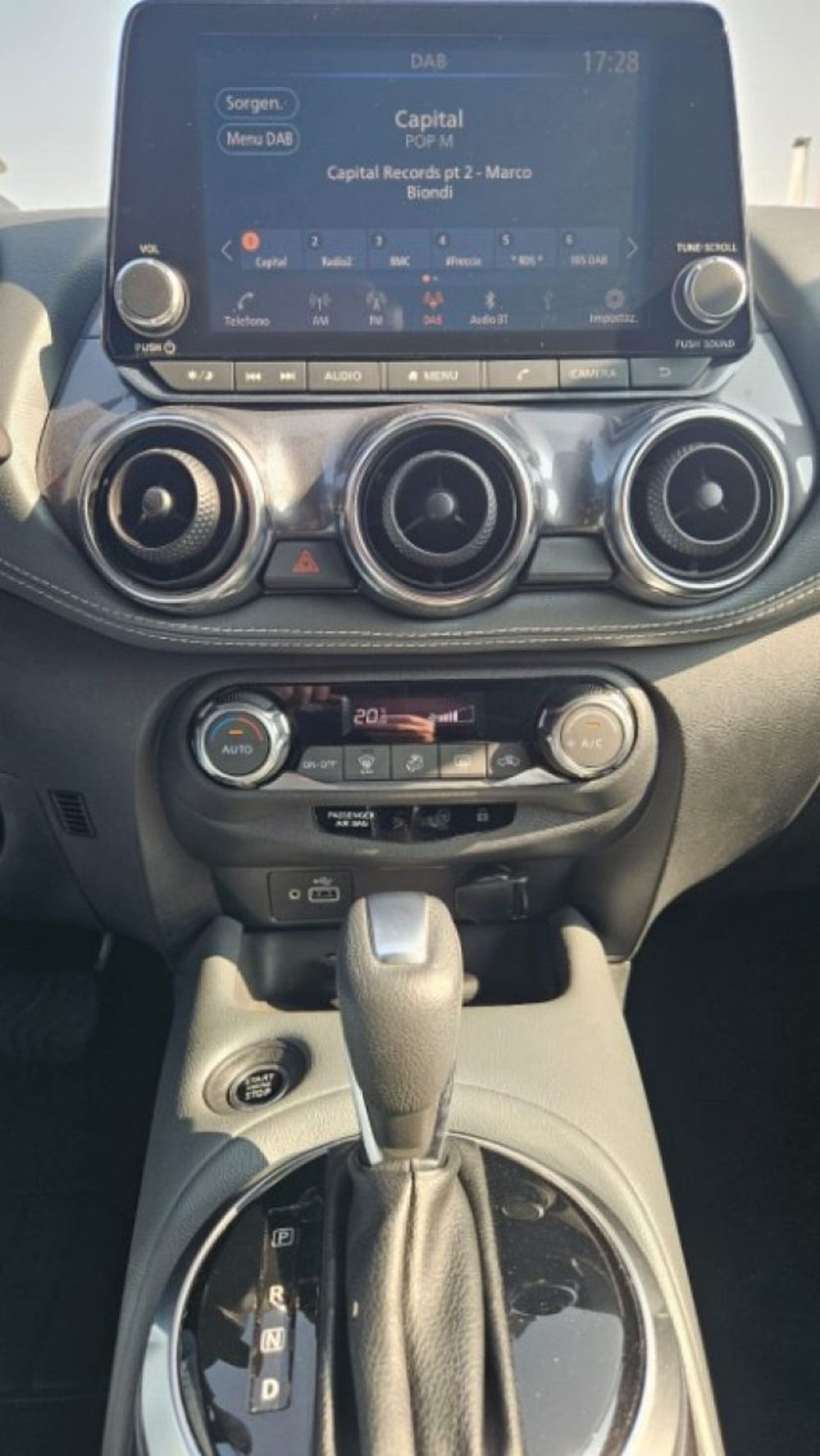 Nissan Juke usata a Lucca (10)