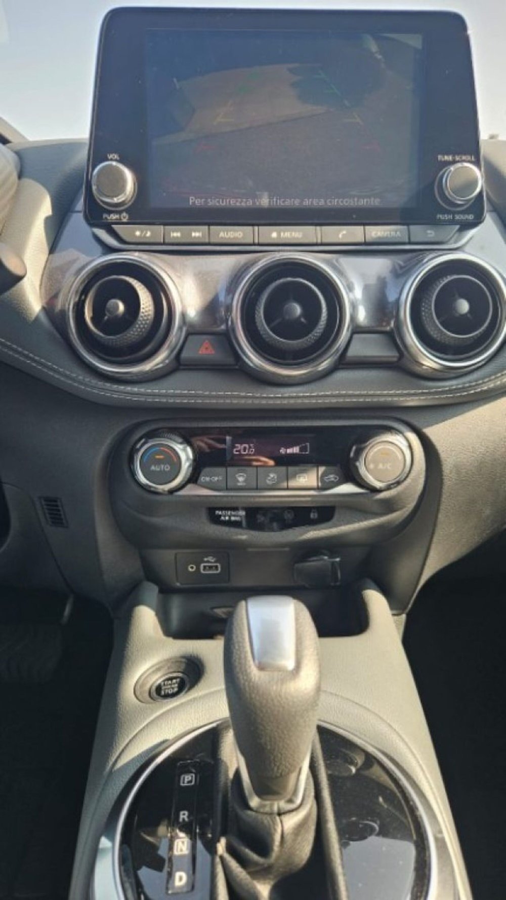 Nissan Juke usata a Lucca (9)