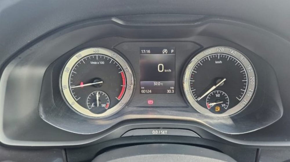 Skoda Kodiaq usata a Lucca (16)