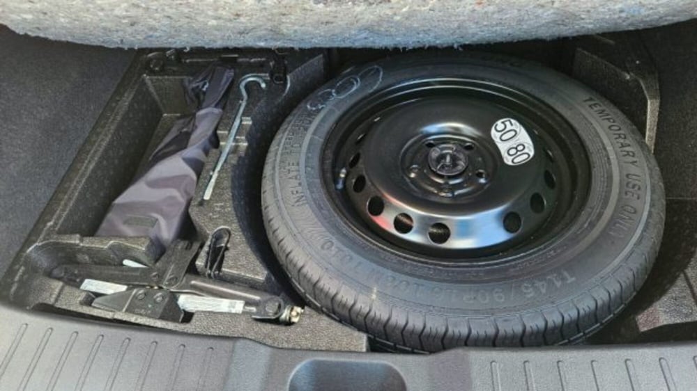 Nissan Juke usata a Lucca (18)