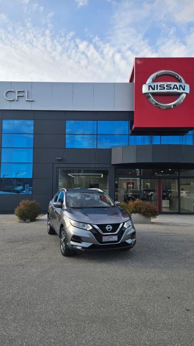 Nissan Qashqai 1.3 DIG-T 140 CV Acenta Premium del 2021 usata a Lucca