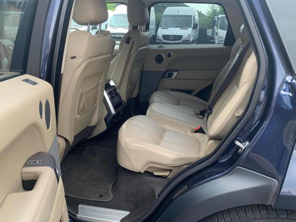 Land Rover Range Rover Sport usata a Lucca (9)