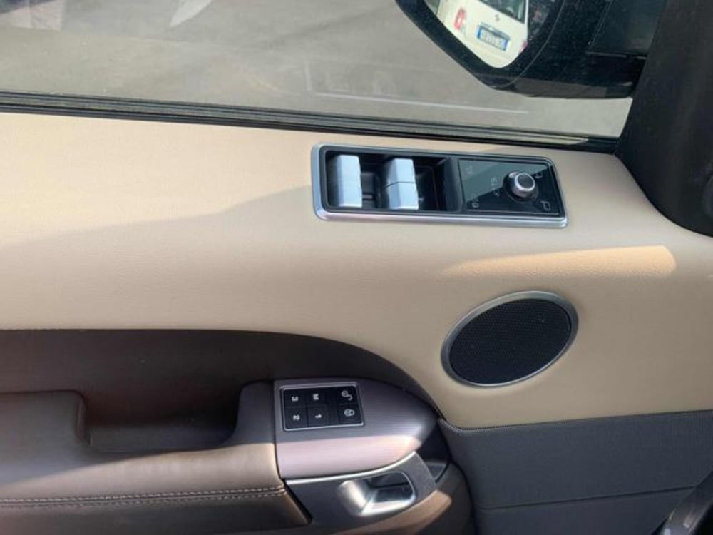 Land Rover Range Rover Sport usata a Lucca (11)