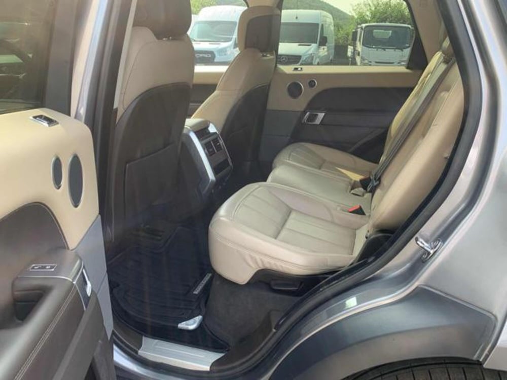 Land Rover Range Rover Sport usata a Lucca (9)