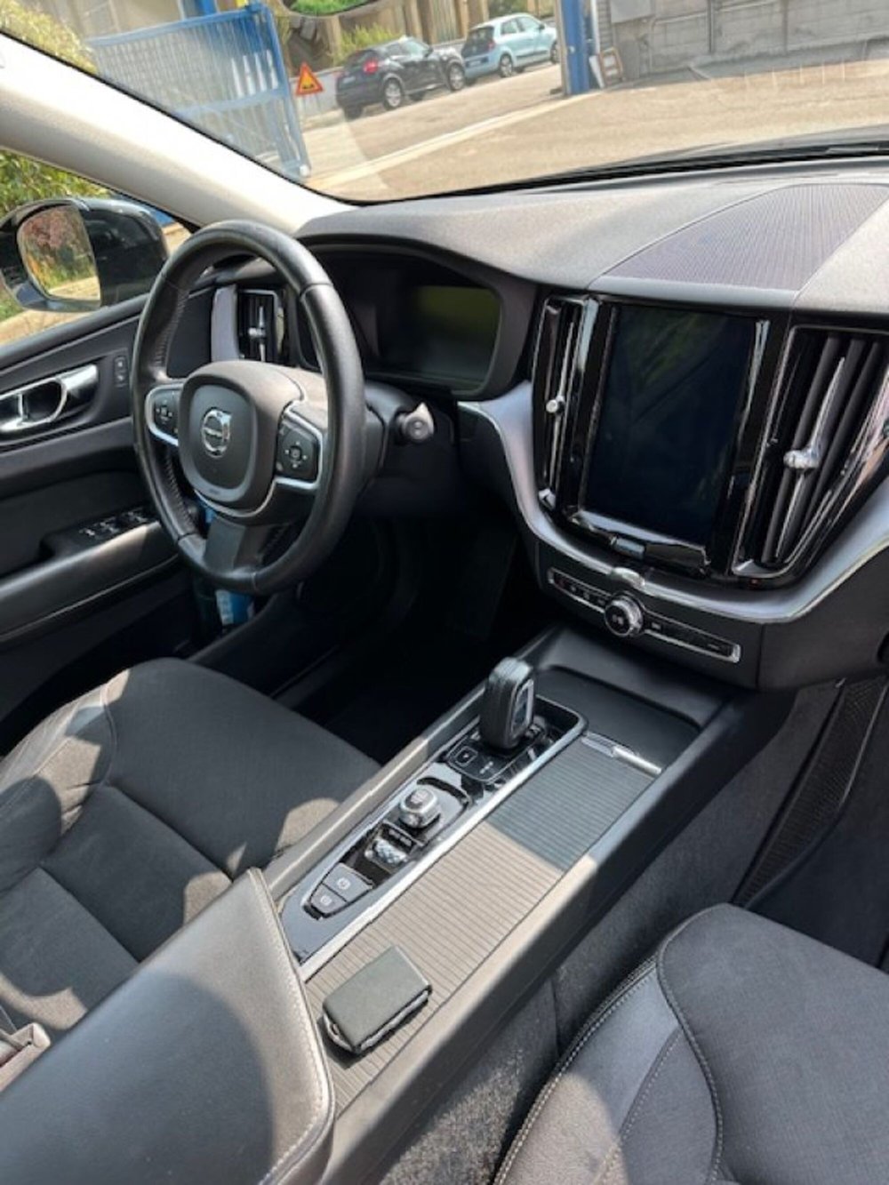 Volvo XC60 usata a Novara (6)
