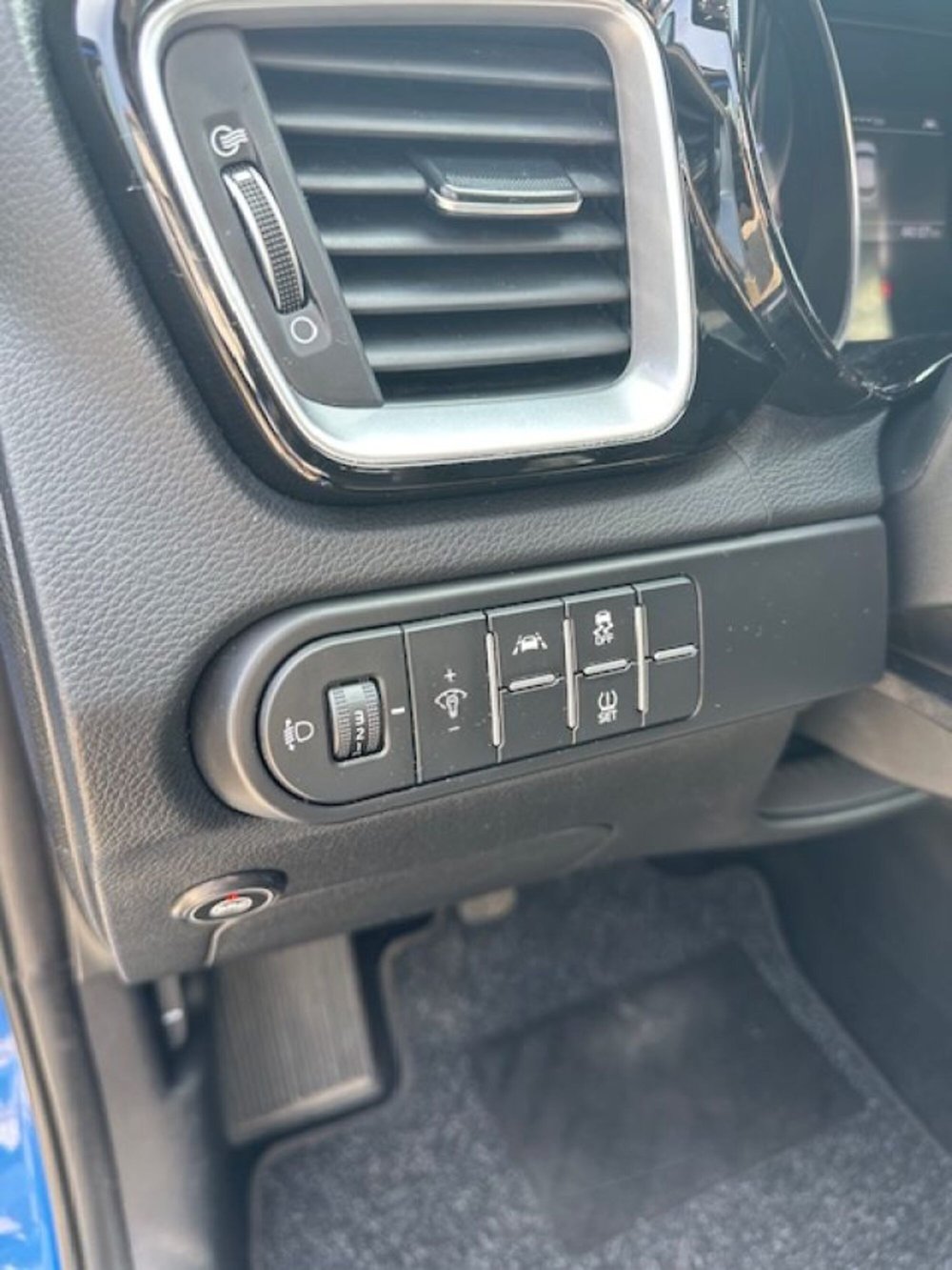 Kia XCeed usata a Novara (5)