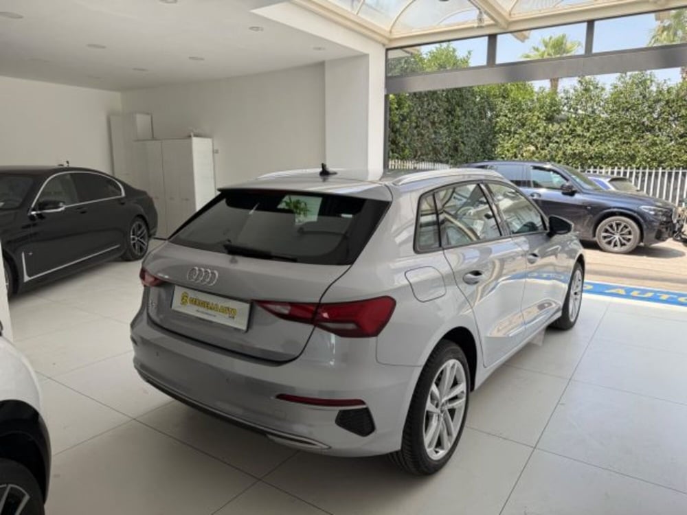 Audi A3 Sedan usata a Napoli (12)
