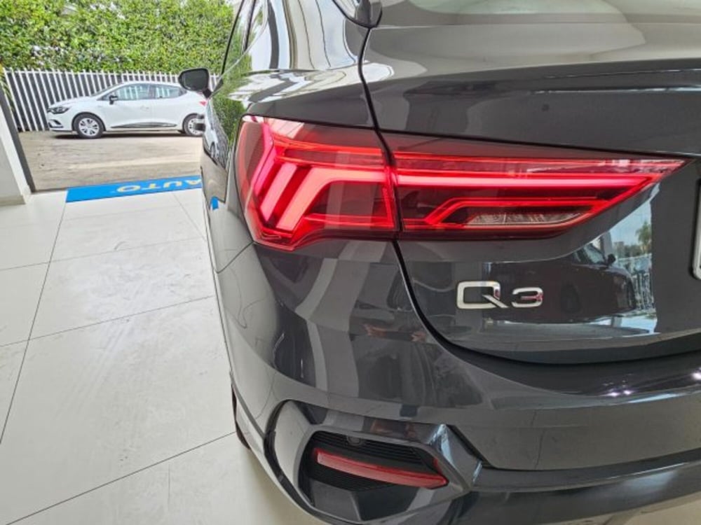 Audi Q3 usata a Napoli (9)