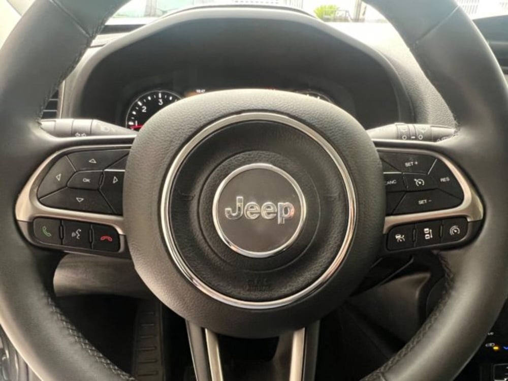 Jeep Renegade usata a Napoli (13)