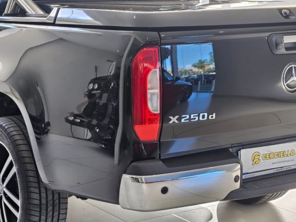 Mercedes-Benz Classe X Pick-up usata a Napoli (17)