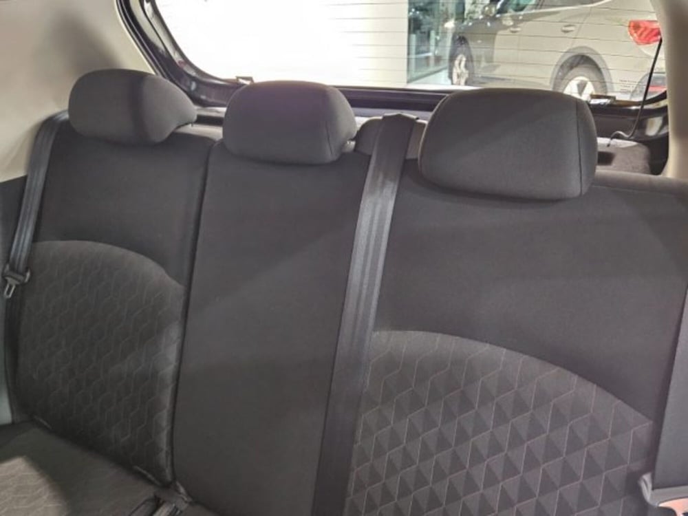 Mitsubishi Space Star usata a Napoli (19)