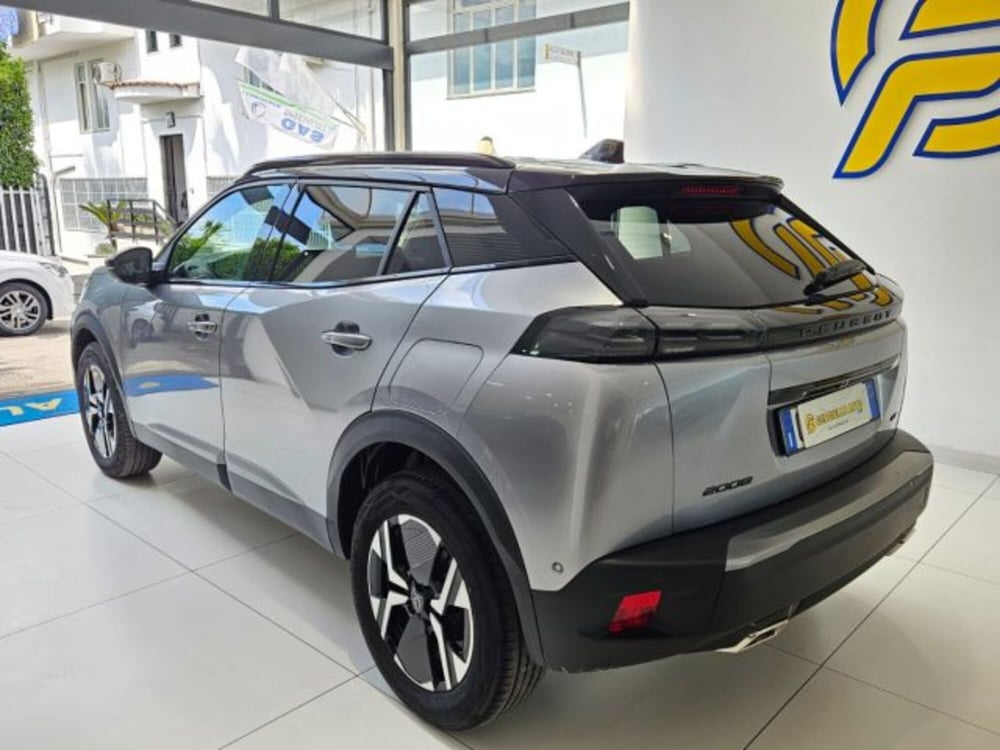 Peugeot 2008 nuova a Napoli (9)