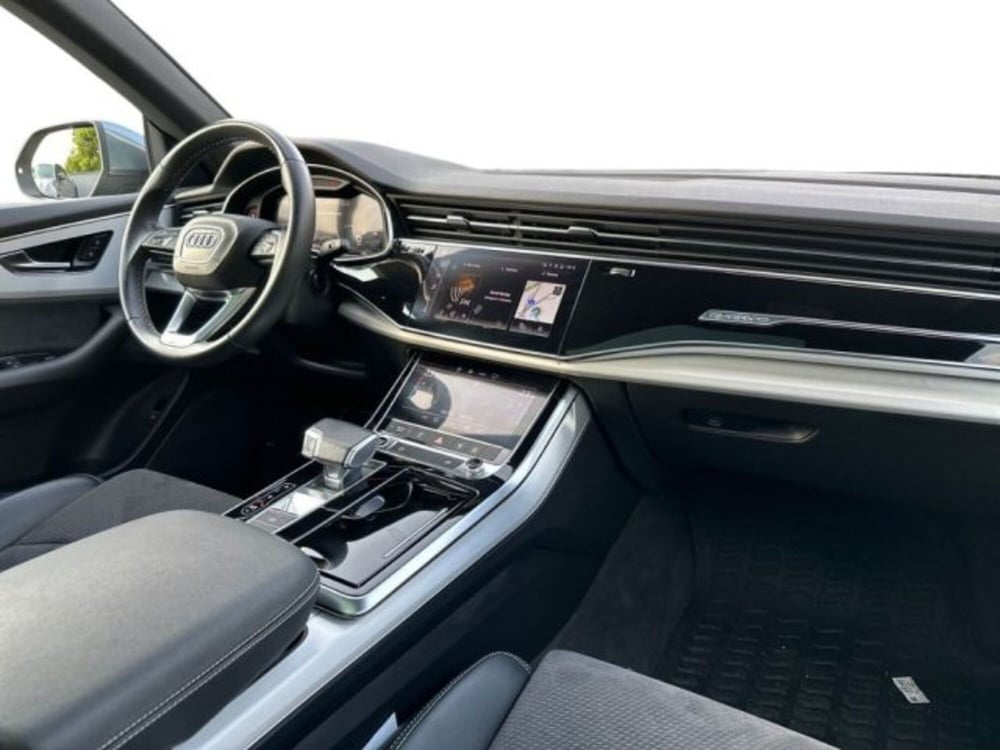 Audi Q8 usata a Avellino (15)