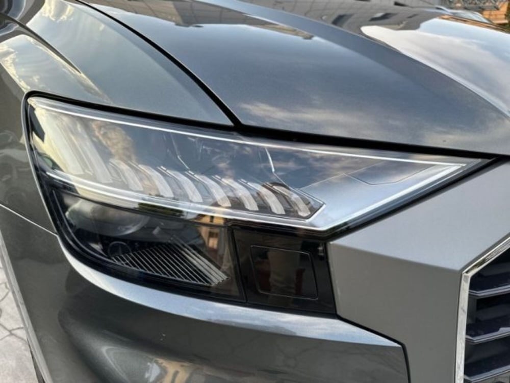Audi Q8 usata a Avellino (7)