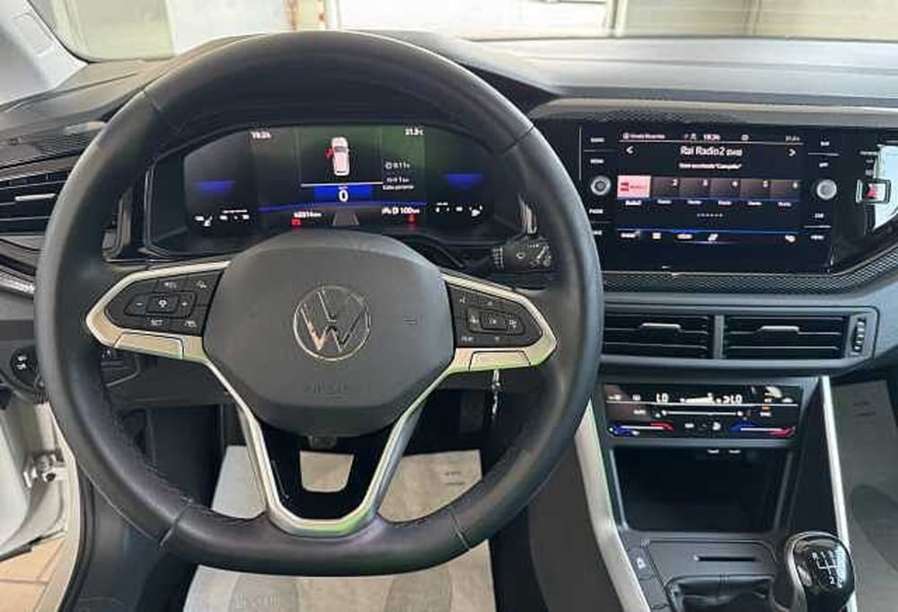 Volkswagen Taigo usata a Torino (13)