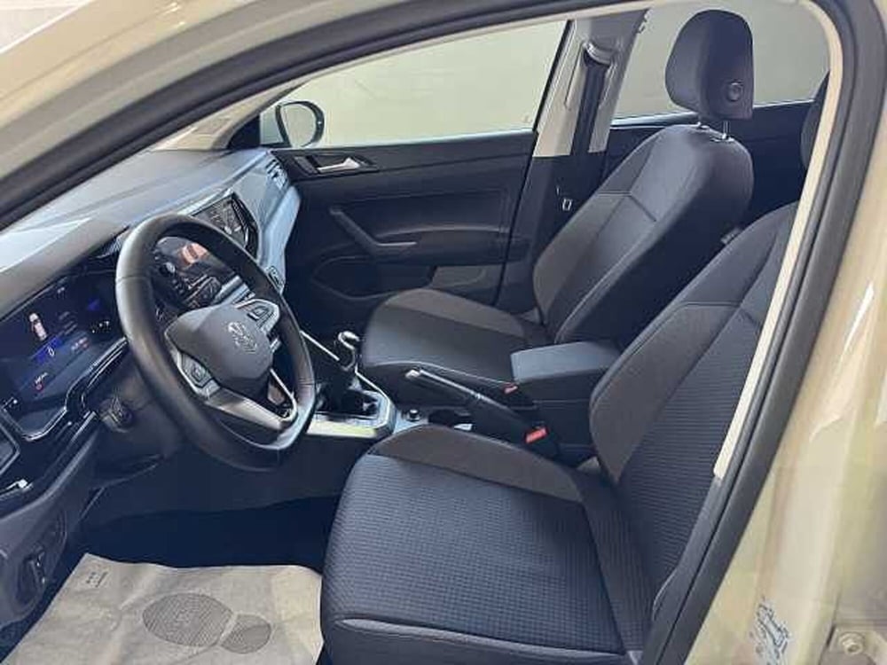 Volkswagen Taigo usata a Torino (8)