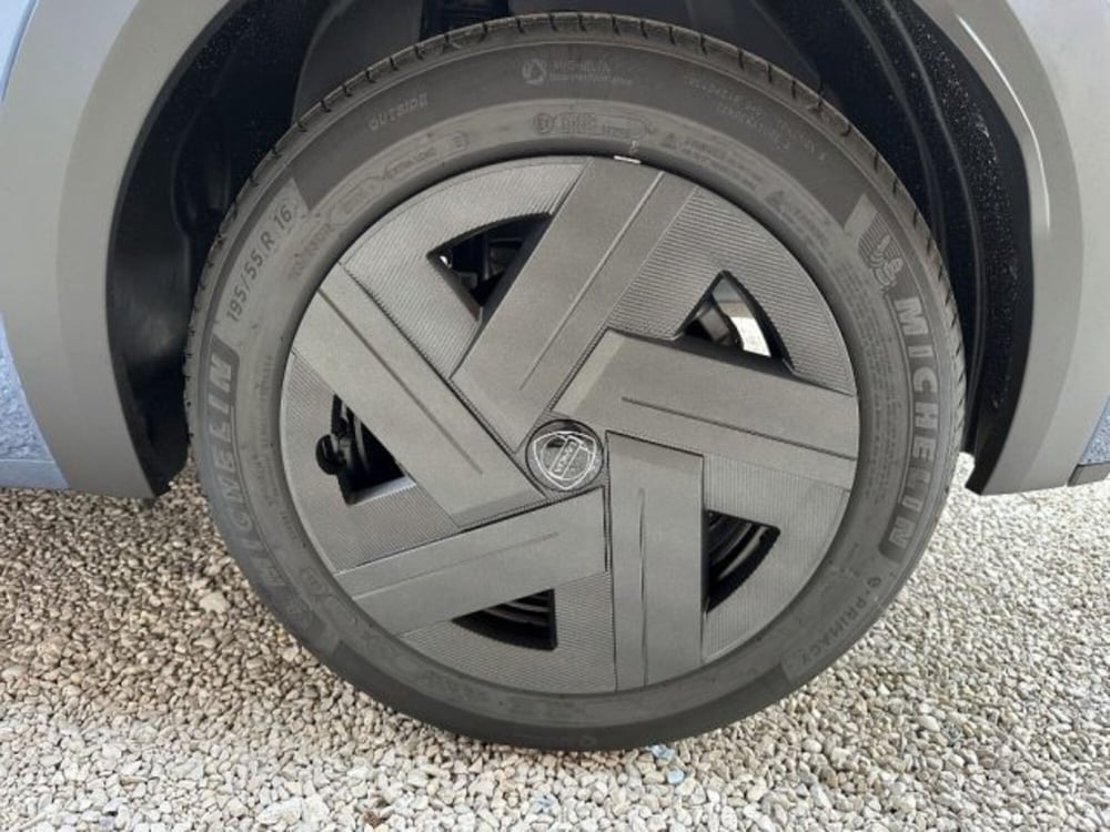 Lancia Ypsilon nuova a Roma (9)