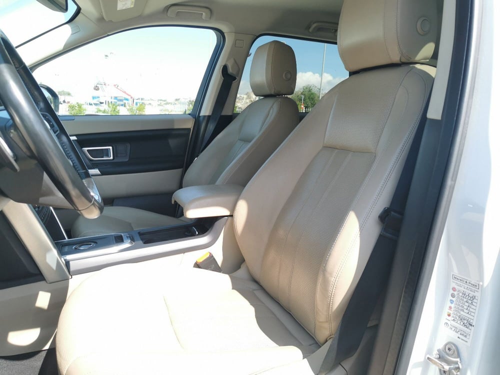 Land Rover Discovery Sport usata a Taranto (10)