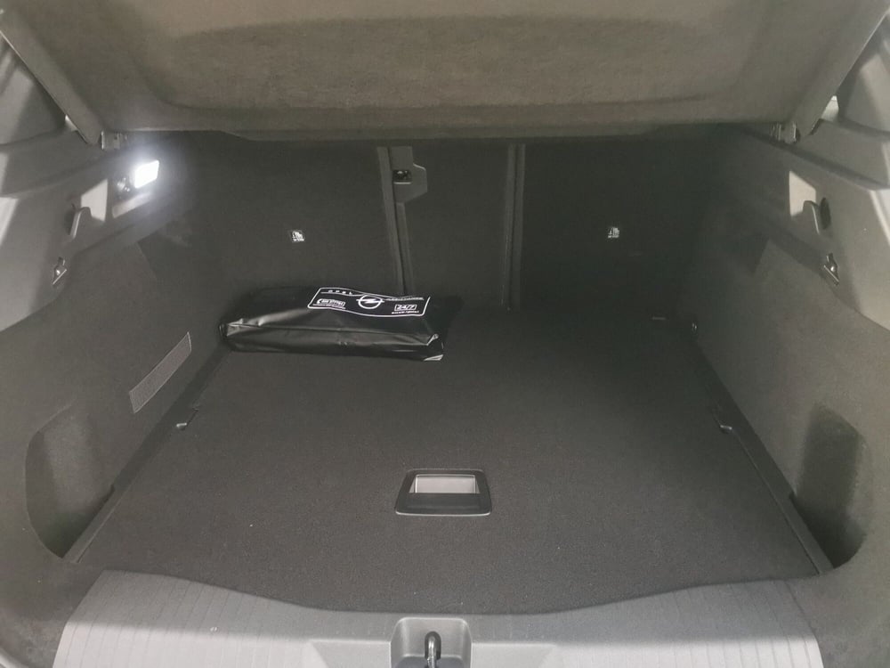 Opel Grandland nuova a Taranto (17)