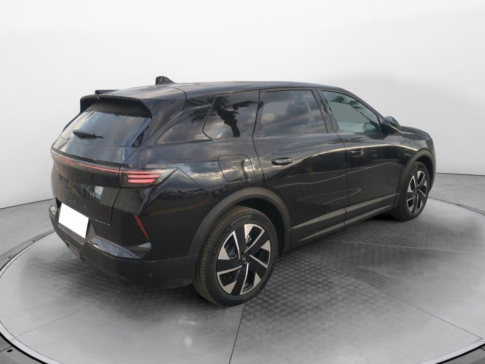 Opel Grandland nuova a Taranto (5)