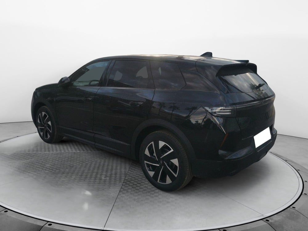 Opel Grandland nuova a Taranto (7)